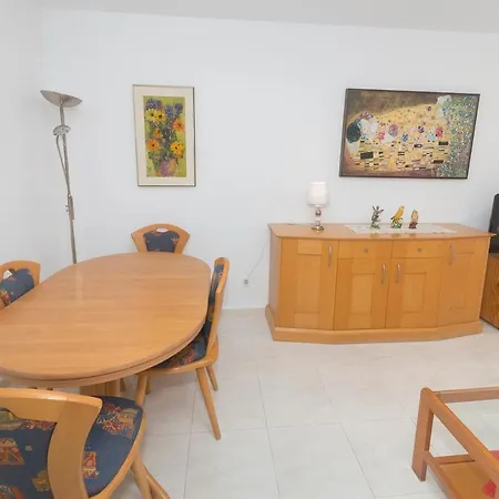 Ti-28D Impressive Sea Views Apartment *